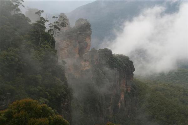 Three Sisters. Blue Mountains.