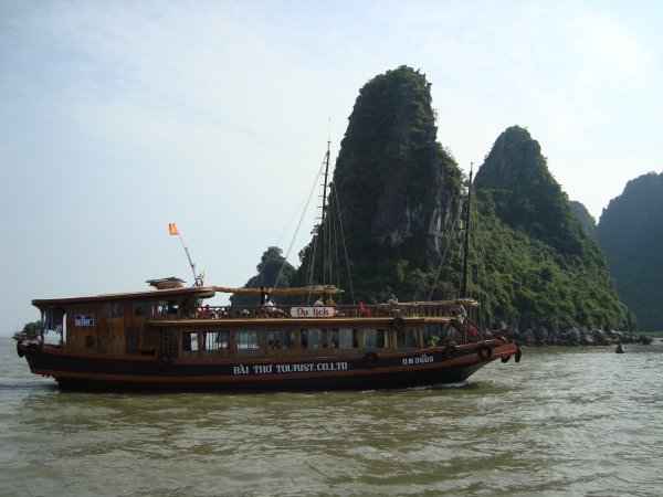 Vietnam Halong bay