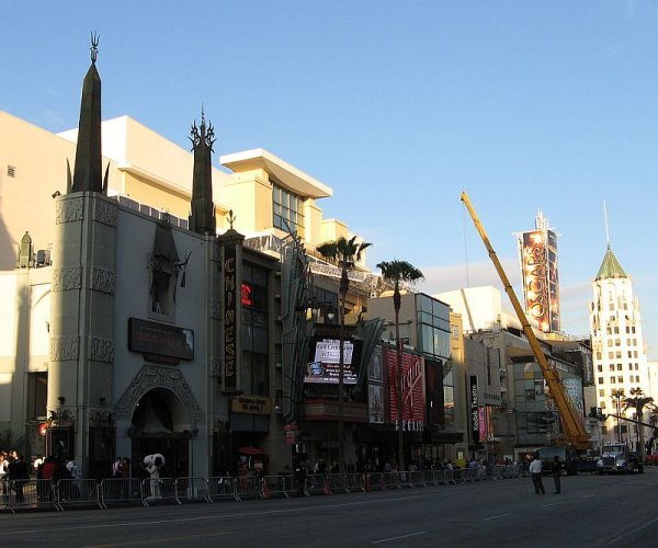 Graumann theatre in Hollywood with Oscar emblem still visible