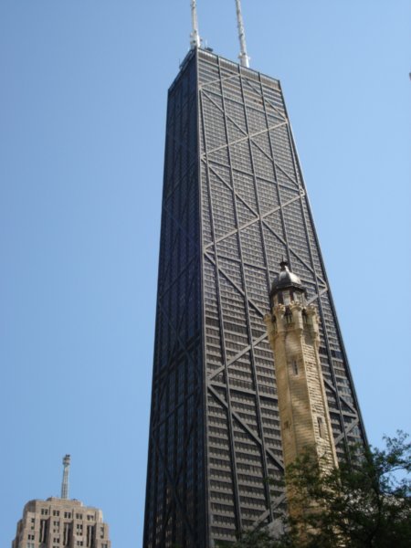 John Hancook Center und Water Tower