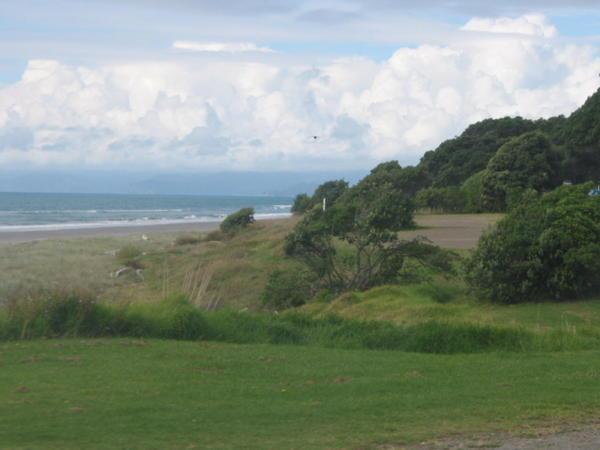 The drive in to Opotiki
