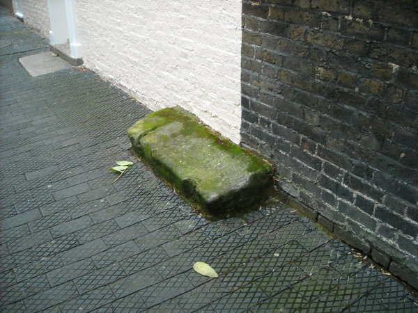 Wellington's stone