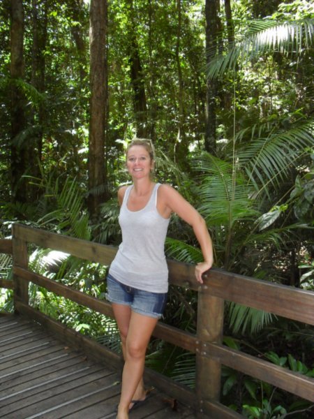 Another lil trek through the rainforest.....