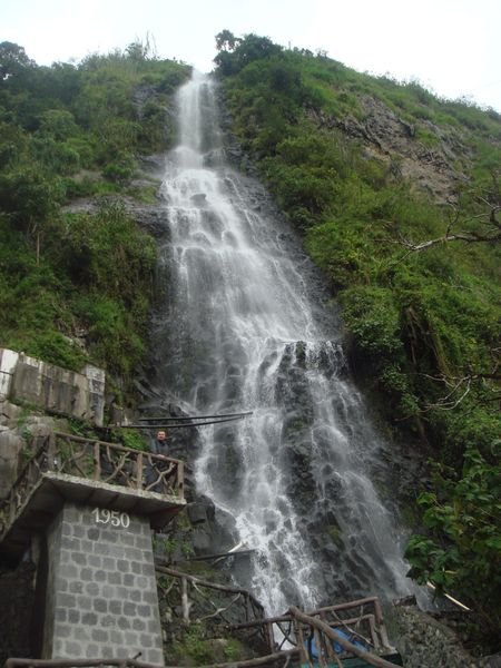 Ecuador (Baños) waterfall