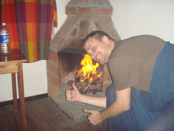 Ecuador (Baños) open fire in our hotel room