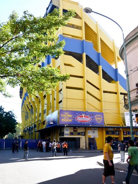 La Bombonera (Boca Jr Stadium) or IKEA?