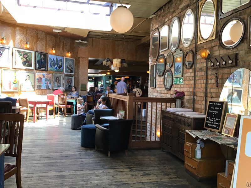 Quirky Westborne cafe for lunch