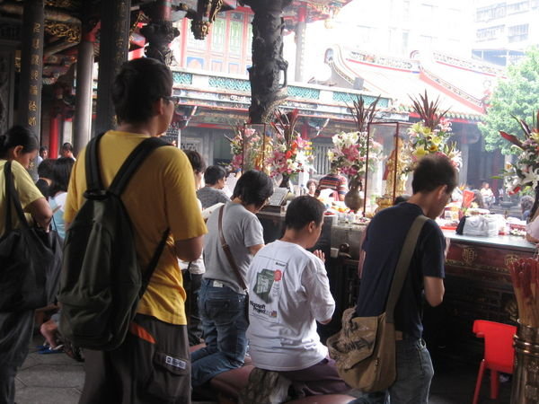 people praying 