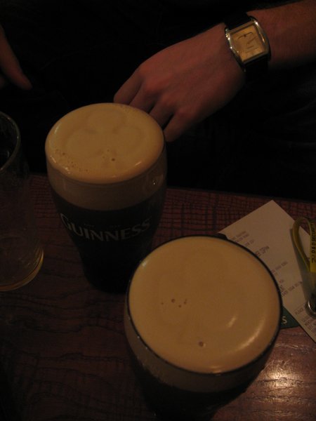 Guiness clovers - clever!