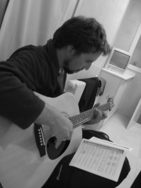 Dav playing Ben's new guitar