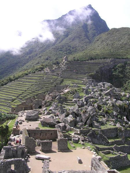 The jumble of stones amongst the Inca ruins was their workshop where they carved the stones for each building.
