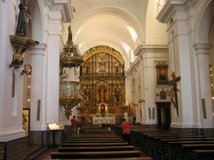 Inside the Iglesia de Nuestra Senora del Pilar