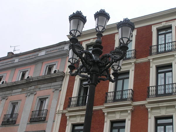 Madrid lampost and beautiful architecture