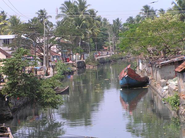 Houses along a Cochin canal