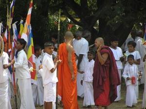 Buddhist New Year festival - Sigiria