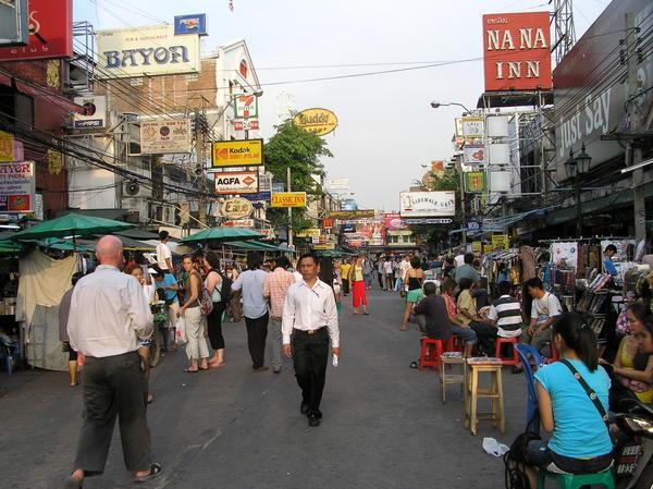 Khao San Road - the backpackers quarters & shopping heaven