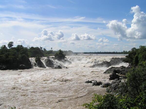 Khone Pha Pheng Waterfall