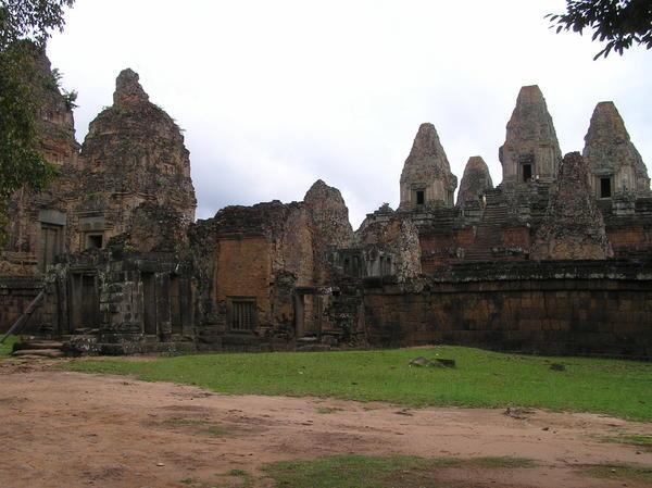Pre Rup - more magnificent temples