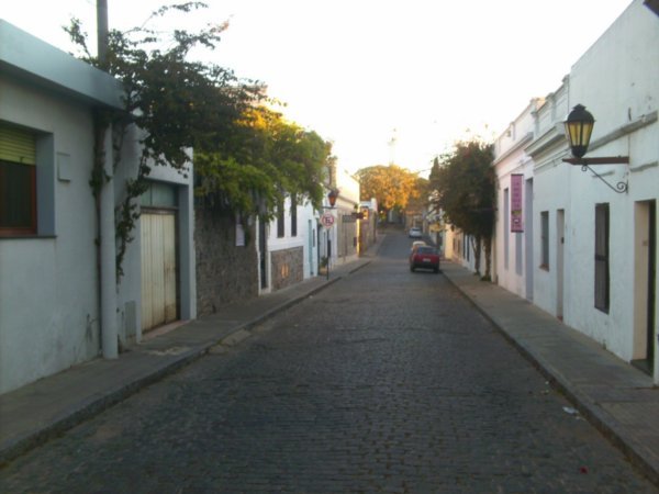 another street in Colonia