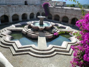 Fountian and Courtyard, La Merced