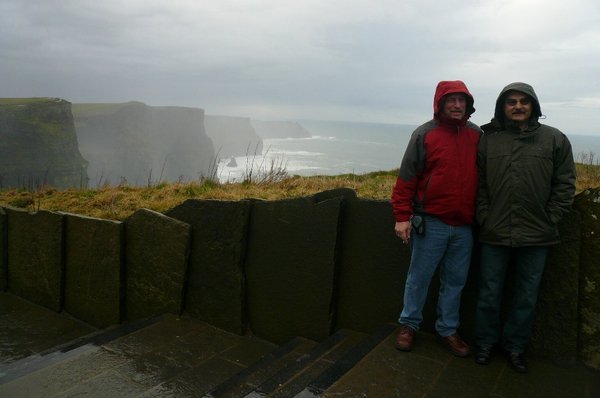 Chuck & Andy, Moher Cliffs