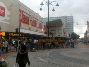 Broad Street Mall (another shopping centre besides The Oracle)
