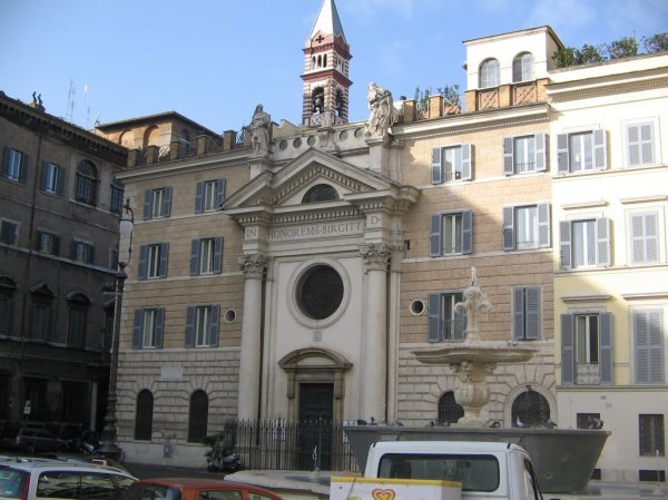 Lovely facades at Piazza Farnese (a plaza near Campo de Fiori)
