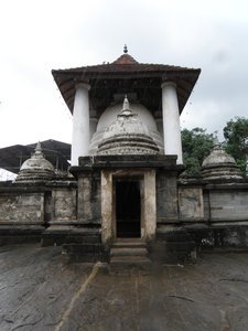 Galadeniya temple (founded in 1344)