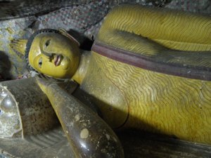 Reclining Buddha in Cave 5