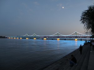 Friendship Bridge at night