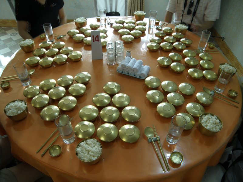 Lunch served in Korean-style bronze bowls