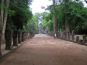 The road leading to Preah Khan