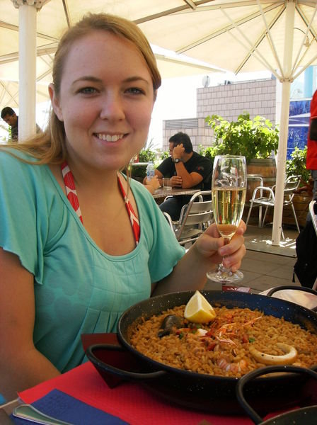 Seafood Paella and Cava