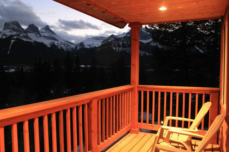 our pine cabin at Canmore