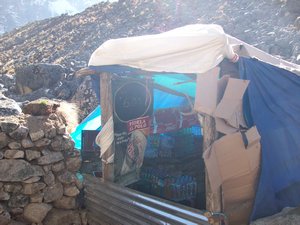 A little store at 4,100 meters