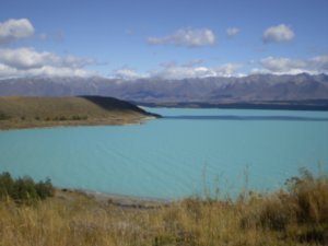 Lake Pukaki - so blue!