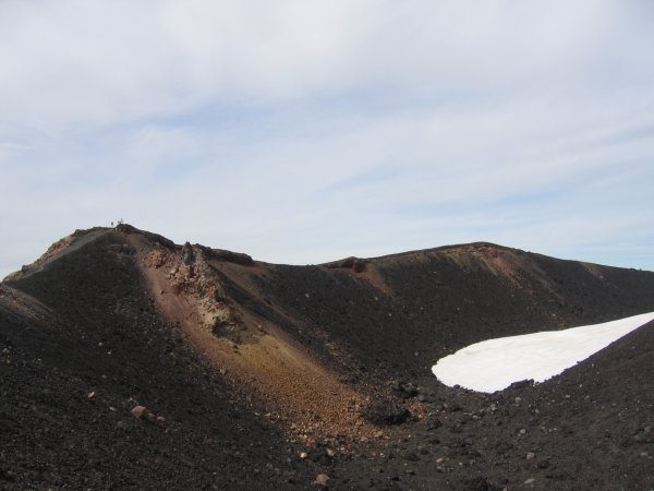 Above the crater of the fires of Mt Doom...