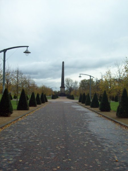 Promenade to Obelisk