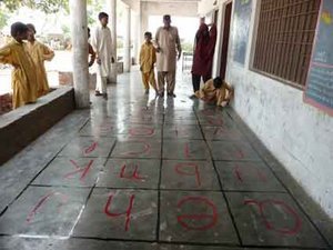 Hopscotch spelling game