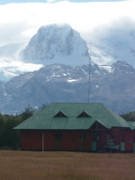 Glacier and Refugio Dickson