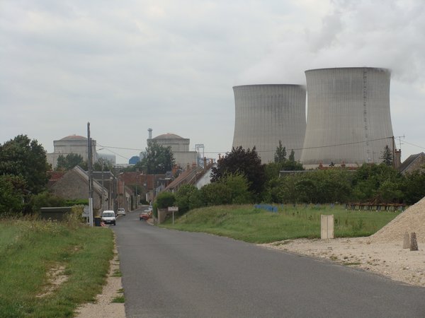 Nuclear power plant, Lestiou