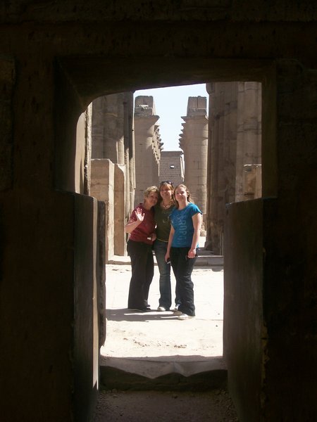 The ladies in Luxor Temple