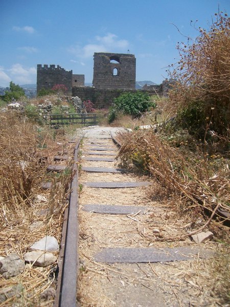 Railroad leading to the Castle