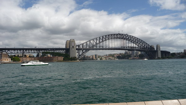Sydney - harbour bridge