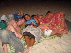 chillin with a thai family on the beach