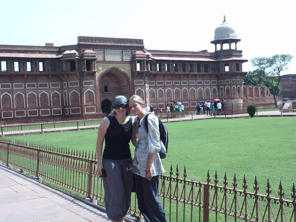 Jaki and Sarah at Agra's Red Fort