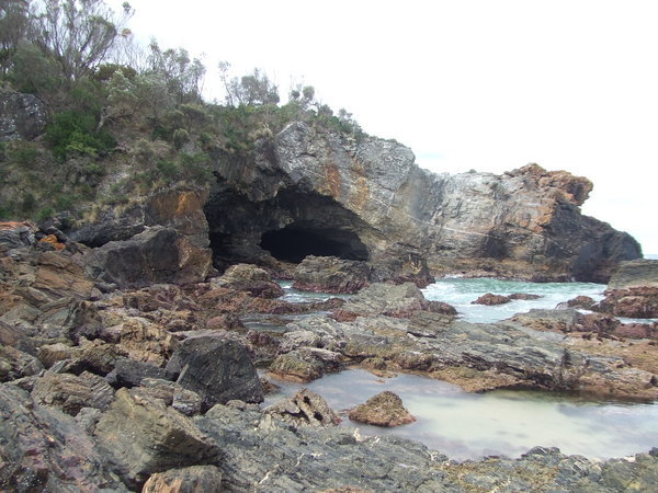 Caves at Mystery Bay!!