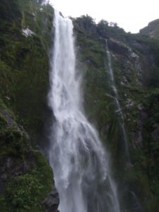 Beasty Waterfall!!