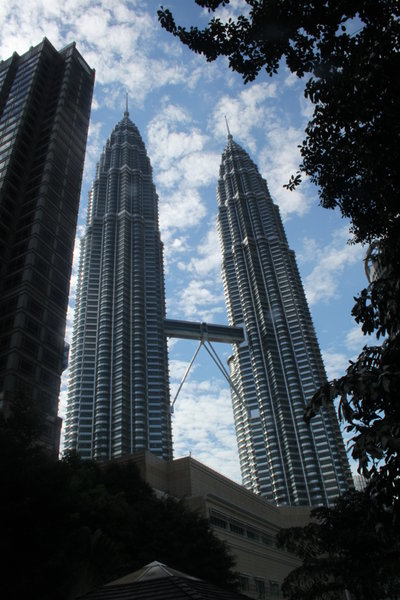 KL towers