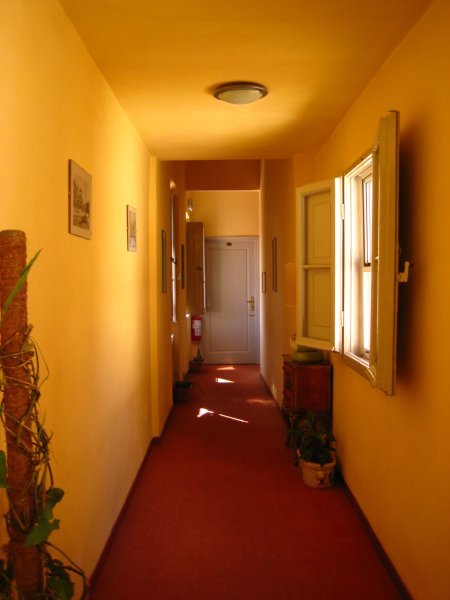 hotel viallani hallway
